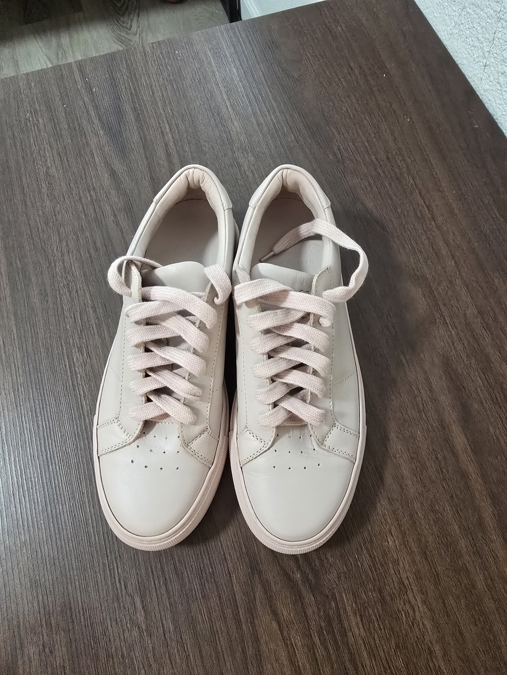 GREATS Royale Tonal Blush Pink Leather Sneakers - Like New 7